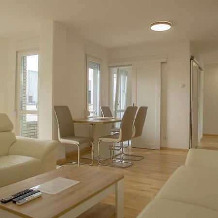 Апартаменты Premium Stan Novi Beograd Экстерьер фото